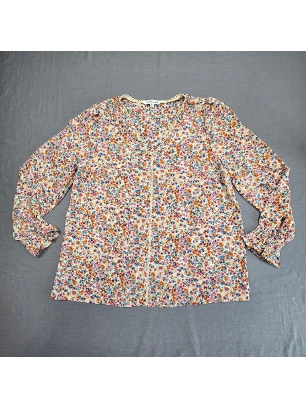 Davi & Dani Boho Medium Floral Long Sleeve Blouse Multicolor Lightweight Top